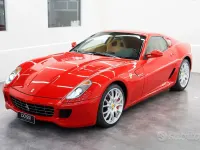 Usata Ferrari 599 620 CV (456 kW) 2006 Rosso Coupé