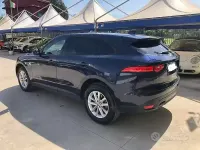 Usata Jaguar F-Pace Portfolio 180 CV (132 kW) 2017 Blu SUV