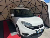 Usata Fiat Doblò Lounge 120 CV (88 kW) 2018 Bianco Monovolume
