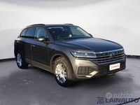 Usata VW Touareg Comfortline 231 CV (169 kW) 2021 Grigio SUV