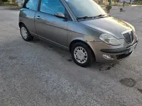 Usata Lancia Ypsilon 60 CV (44 kW) 2005 Grigio Utilitaria