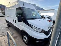 Usata Iveco Daily 136 CV (100 kW) 2023