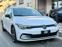 Usata VW Golf VII Style 150 CV (110 kW) 2021 Bianco Utilitaria