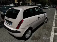 Usata Lancia Ypsilon 86 CV (63 kW) 2005 Giallo Utilitaria