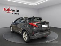 Usata Toyota C-HR Active 122 CV (89 kW) 2017 Nero SUV