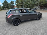 Usata Lancia Delta 150 CV (110 kW) 2010 Grigio Utilitaria