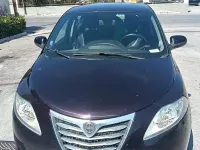 Usata Lancia Ypsilon Gold 69 CV (50 kW) 2013 Utilitaria