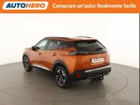 Usata Peugeot 2008 Allure 131 CV (96 kW) 2023 Arancione SUV