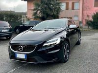 Usata Volvo V40 R-Design 120 CV (88 kW) 2017 Nero Berlina
