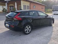 Usata Volvo V40 Kinetic 114 CV (83 kW) 2013 Nero Berlina