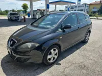 Usata Seat Altea XL 105 CV (77 kW) 2009 Nero Monovolume