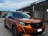 Usata Peugeot 2008 GT 131 CV (96 kW) 2021 Marrone SUV