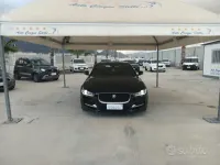 Usata Jaguar XE R 180 CV (132 kW) 2017 Nero Berlina