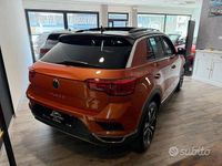 Usata VW T-Roc United 116 CV (85 kW) 2020 Arancione SUV