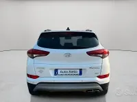 Usata Hyundai Tucson 136 CV (100 kW) 2017 Bianco SUV