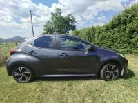 Usata Toyota Yaris Hybrid Trend 92 CV (67 kW) 2024 Nero Berlina