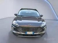 Usata Ford Kuga 120 CV (88 kW) 2022 Grigio SUV