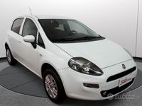 Usata Fiat Punto Lounge 77 CV (56 kW) 2016 Bianco Utilitaria