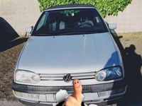 Usata VW Golf Cabriolet Highline 101 CV (74 kW) 1998 Grigio Cabrio