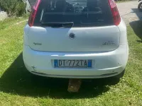 Usata Fiat Grande Punto Dynamic 77 CV (56 kW) 2009 Bianco Utilitaria