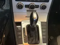 Usata VW Passat 177 CV (130 kW) 2012 Grigio Station wagon