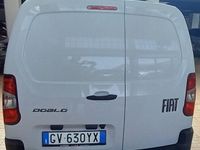 Usata Fiat Doblò 102 CV (75 kW) 2024 Bianco Monovolume