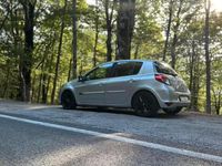 Usata Renault Clio II 70 CV (51 kW) 2010 Grigio Berlina