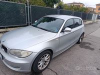 Usata BMW 116 116 CV (85 kW) 2010 Grigio Utilitaria