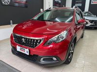 Usata Peugeot 2008 Allure 101 CV (74 kW) 2018 Rosso SUV
