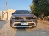 Usata Opel Crossland Elegance 110 CV (80 kW) 2022 Grigio SUV