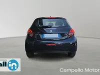 Usata Peugeot 208 Active 82 CV (60 kW) 2017 Bianco metallizzato Utilitaria