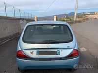 Usata Lancia 2000 60 CV (44 kW) 2000 Blu Berlina