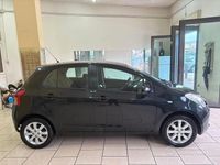 Usata Toyota Yaris 69 CV (50 kW) 2007 Nero Berlina