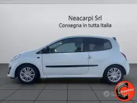 Usata Renault Twingo 58 CV (42 kW) 2009 Bianco Utilitaria