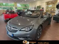 Usata Opel Cascada Cosmo 170 CV (125 kW) 2017 Beige Cabrio