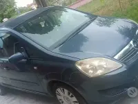 Usata Opel Zafira 94 CV (69 kW) 2009 Bluazzurro Monovolume