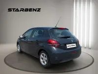 Usata Peugeot 208 Allure 82 CV (60 kW) 2017 Nero Utilitaria
