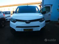 Usata Toyota Proace City City 101 CV (74 kW) 2021 Bianco Monovolume