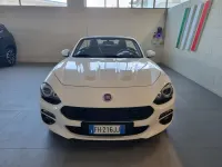 Usata Fiat 124 Spider Lusso 140 CV (102 kW) 2017 Bianco Cabrio