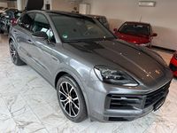 Usata Porsche Cayenne 470 CV (345 kW) 2024 Grigio SUV