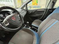 Usata Fiat Punto Pop 84 CV (61 kW) 2012 Bianco Berlina