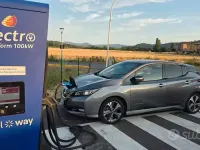 Usata Nissan Leaf 89 kW (122 CV) 2019 Grigio Utilitaria
