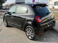 Usado Renault Twingo Intens 65 HP (47 kW) 2020 Preto Citadino