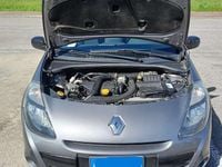 Usata Renault Clio GrandTour 86 CV (63 kW) 2011 Grigio Station wagon