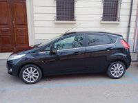 Usata Ford Fiesta 68 CV (50 kW) 2008 Nero Utilitaria