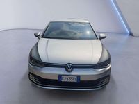 Usata VW Golf VIII Life 110 CV (80 kW) 2022 Argento Berlina