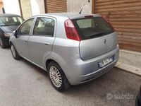 Usata Fiat Grande Punto 75 CV (55 kW) 2007 Grigio Utilitaria