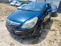 Usata Opel Corsa 74 CV (54 kW) 2011 Blu Berlina