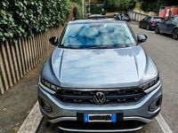 Usata VW T-Roc Life 150 CV (110 kW) 2023 Grigio SUV