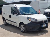 Usata Fiat Doblò S 105 CV (77 kW) 2021 Bianco Monovolume